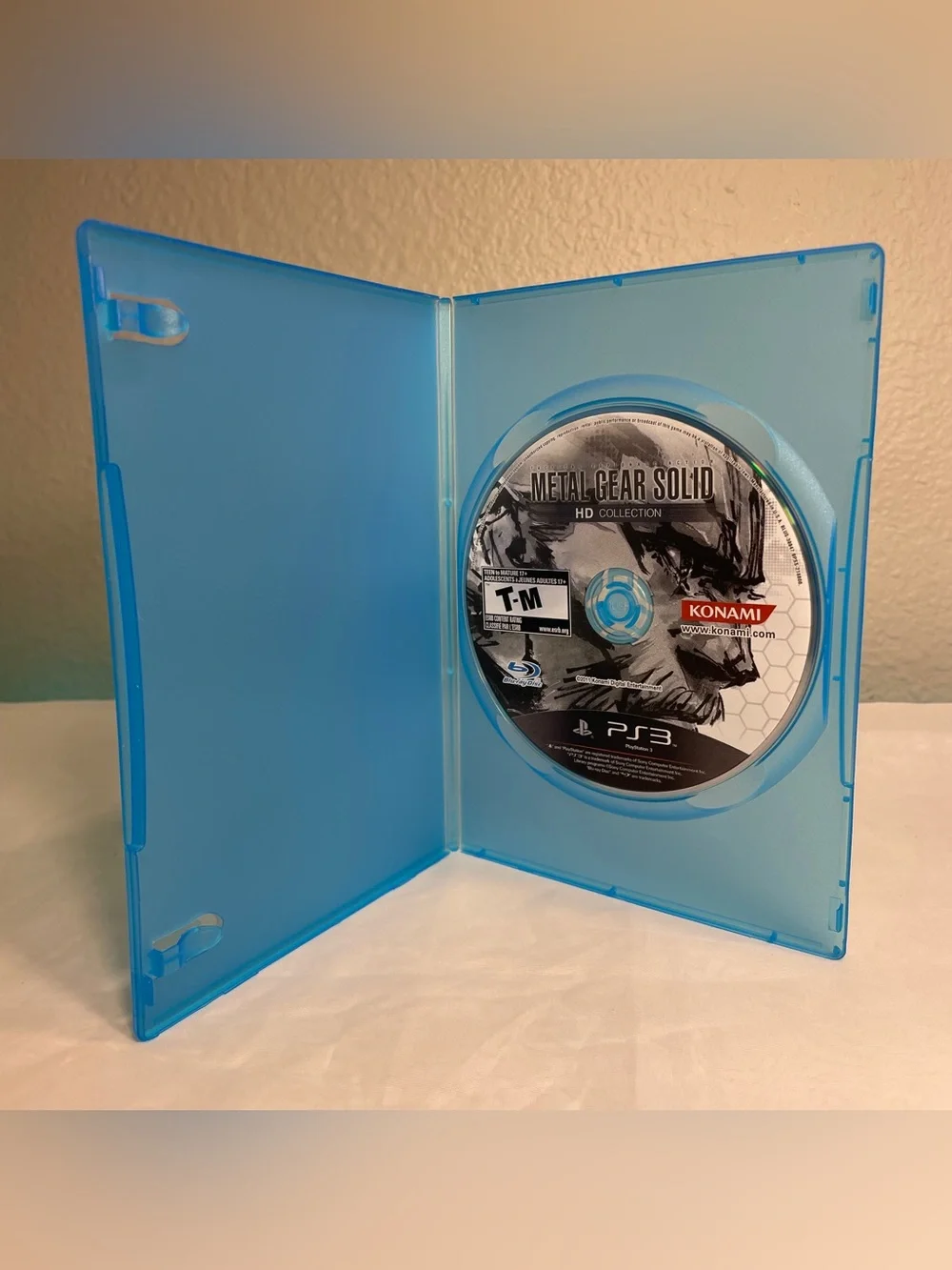 Metal Gear Solid HD Collection (Sony PlayStation 3, 2011) Disc Only Tested Works